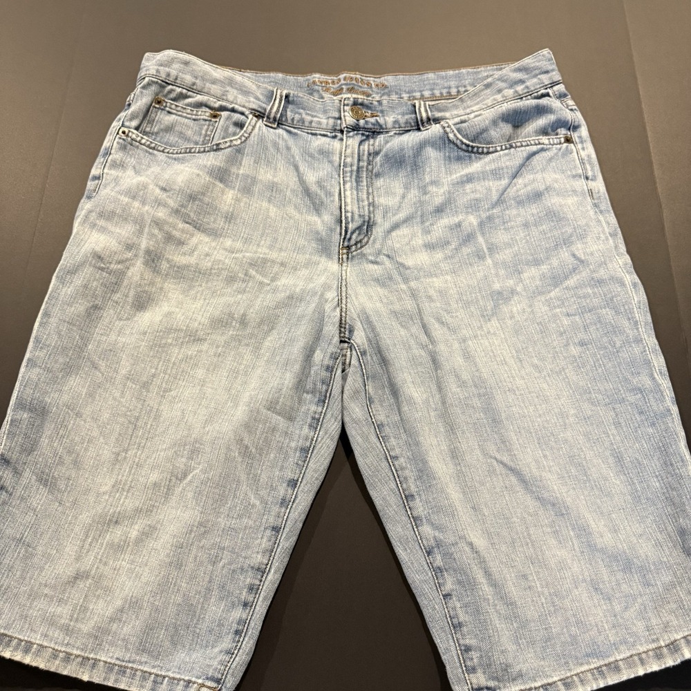 Lauren Jeans Co. Women's Bermuda Denim Shorts Size 12